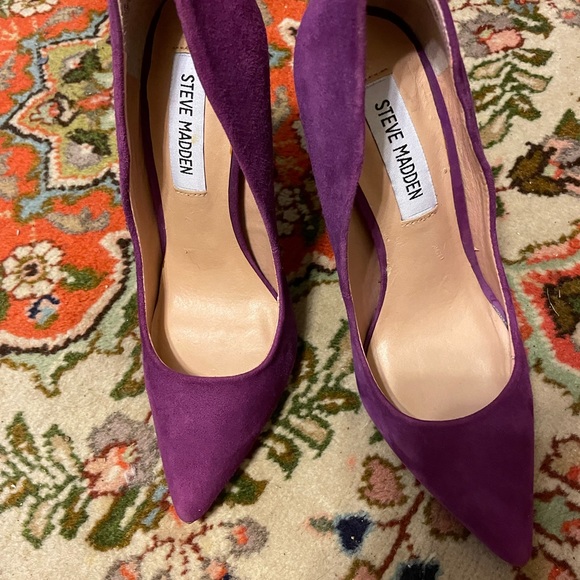 Steve Madden Purple Suede Pumps - Picture 6 of 10